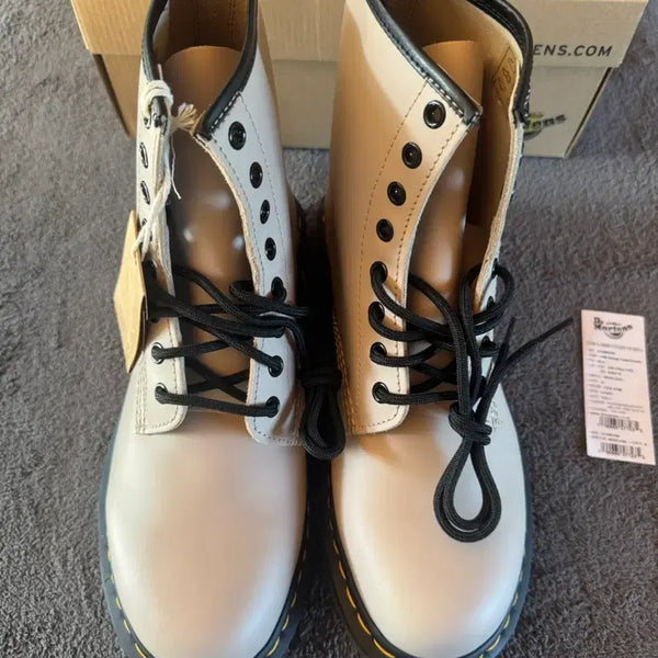 [BUNJANG] Dr. Martens 1460 Vintage Taupe Smooth Leather Boots Size 280 / [새상품] 닥터마틴 1460 빈티지 토프 스무스 280사이즈