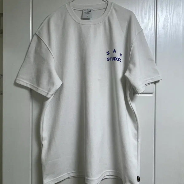 [BUNJANG] IAB STUDIO 10th Anniversary T-Shirt White / 아이앱 스튜디오 10주년 반팔 티셔츠 / 화이트