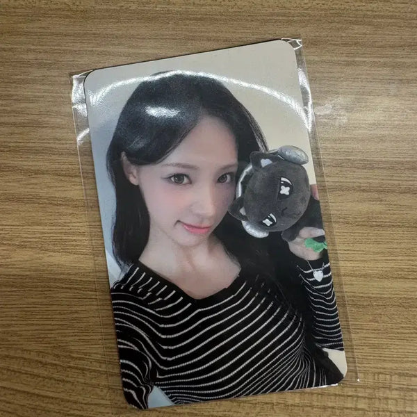 [BUNJANG] RESCENE Winnie Luminy Photocard / 리센느 원이 레미니 포카