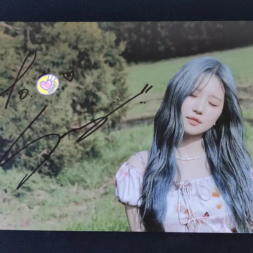 [BUNJANG] Fromis 9 Song Hayoung Signed Autograph / 프로미스나인 fromis9 송하영 친필 싸인