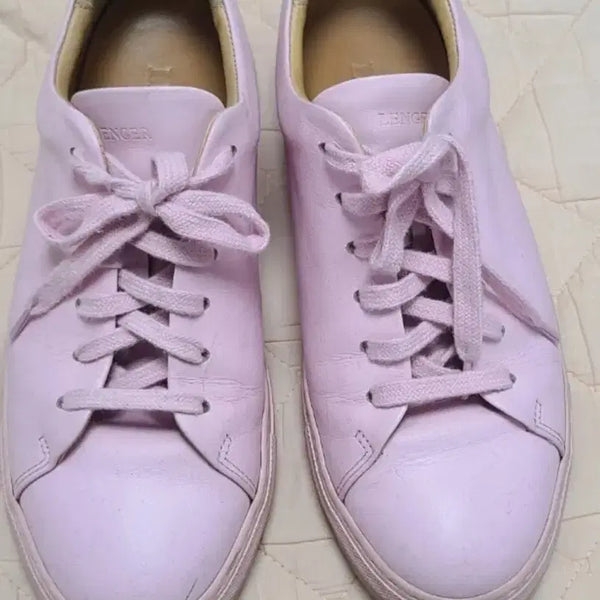 [BUNJANG] Lenger Pink Leather Sneakers / 깔끔한 핑크색상의 Lenger 스니커즈