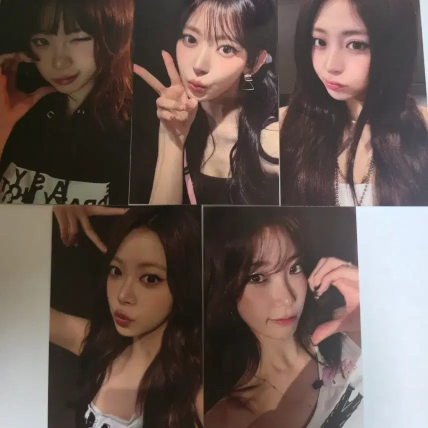 [BUNJANG] LE SSERAFIM 'The Great Mermaid' Encore Concert Blue Crystal Zone Photocard Set / 르세라핌 이크핫 앵콜콘 피어나존 포카