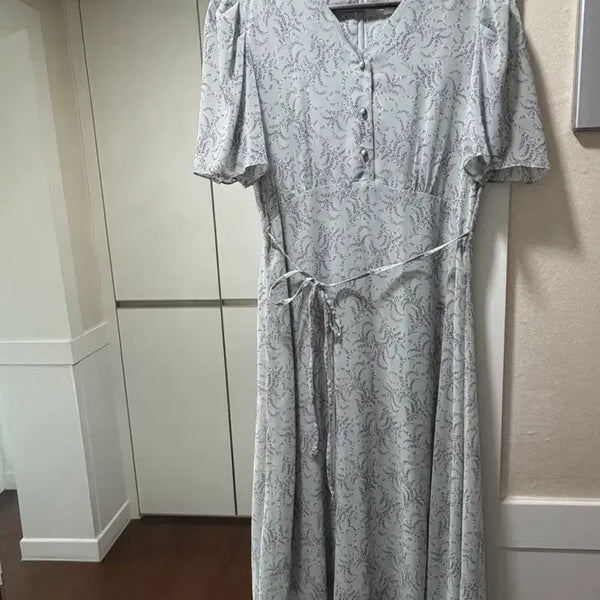 [BUNJANG] Light Blue Floral Pattern Long Dress with Waist Tie / 롱원피스