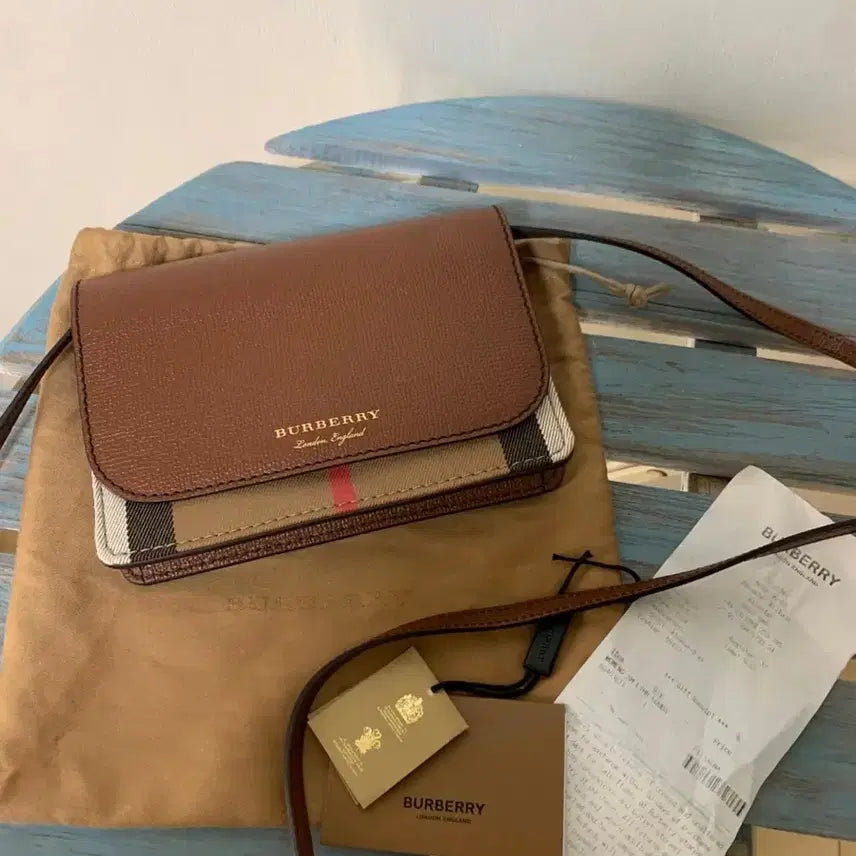 [BUNJANG] Burberry Hampshire Crossbody Bag Brown / 미사용 새상품 버버리 햄프셔 크로스백 브라운