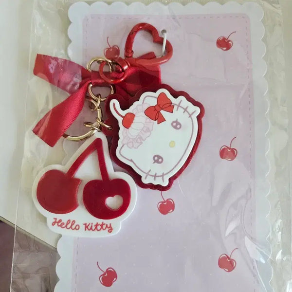 [BUNJANG] Bonbon Sucré Sanrio Whipping Cherry Hello Kitty Charm / 봉봉 슈크레] 산리오 휘핑체리 키링  헬로키티 팝니다