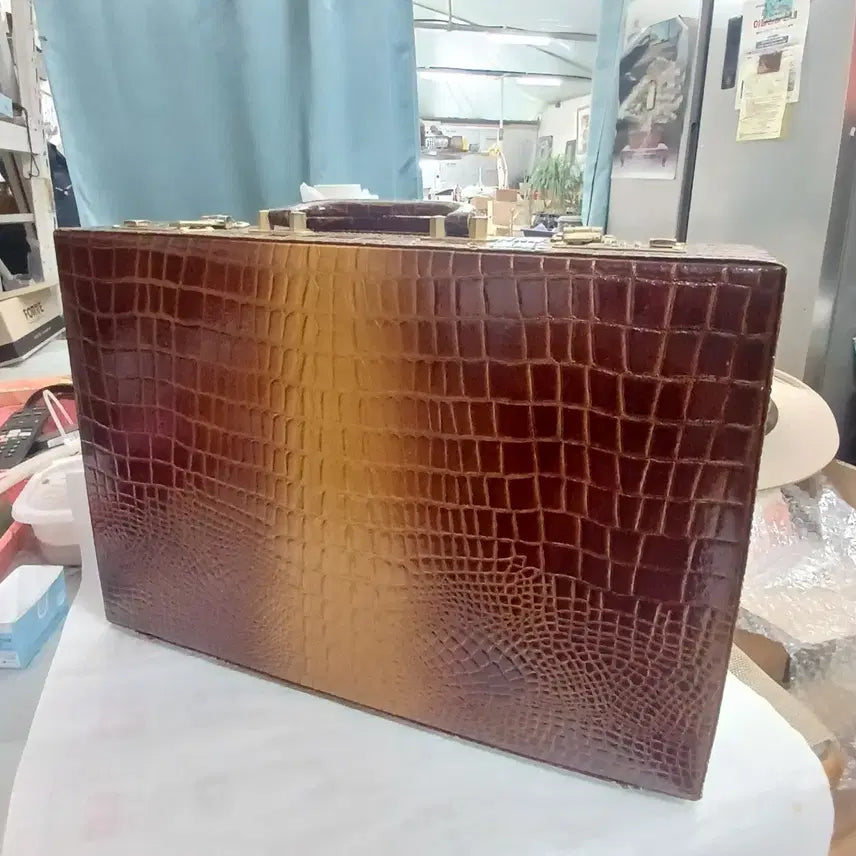 [BUNJANG] Genuine Crocodile Leather 007 Bag / 007 악어가죽