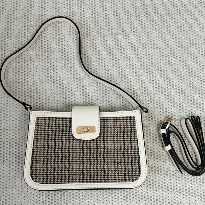 [BUNJANG] Donkey Shoulder Bag Ivory / 돈키 숄더백 아이보리