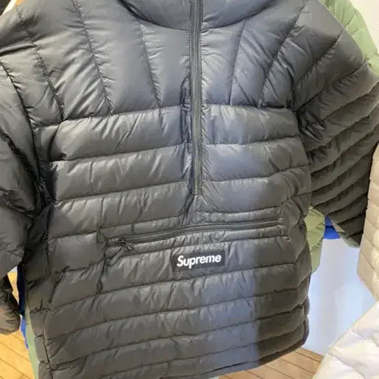 [BUNJANG] Supreme Micro Down Half Zip Hooded Pullover Black M / 슈프림 마이크로 다운 하프 집 후드 풀오버 블랙 m
