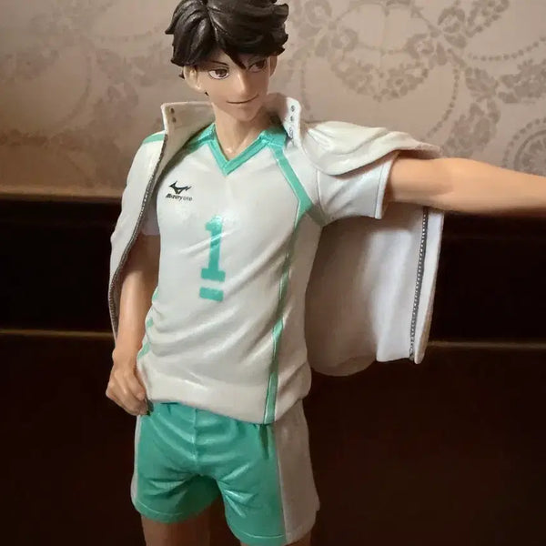 [BUNJANG] Haikyuu!! Oikawa Figure & Cheer Banner Bundle / 하이큐 오이카와 피규어, 응원 슬로건 현수막 일괄 판매