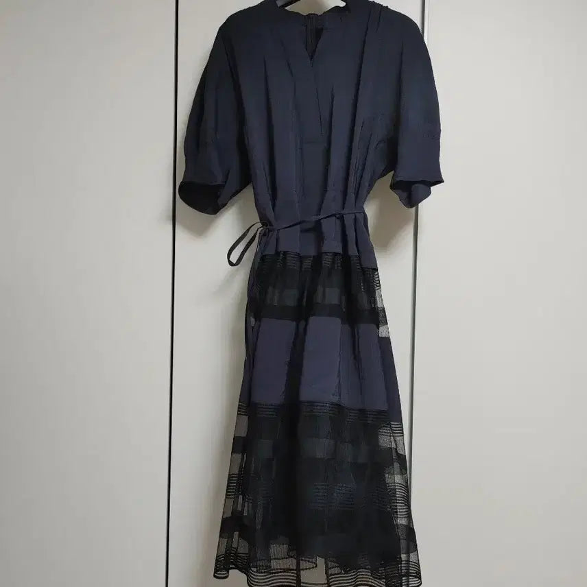 [BUNJANG] SJSJ Tulle Block Dress Navy / 한섬 SJSJ 튤블럭 원피스