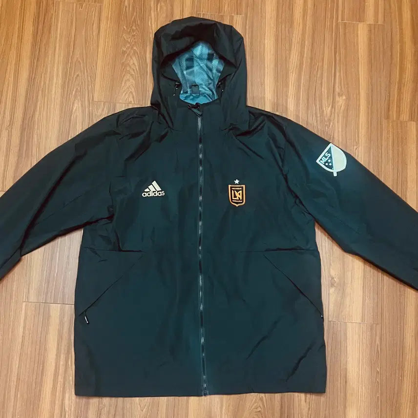 [BUNJANG] LAFC Black Soccer Windbreaker Hoodie Jacket / LAFC 블랙 축구 바람막이 후드 자켓