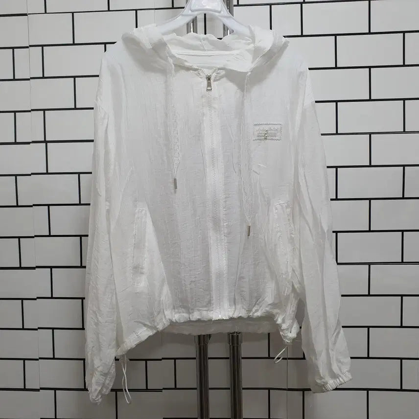 [BUNJANG] White Hooded Windbreaker / 흰-286 후드 바람막이
