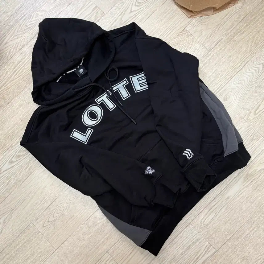 [BUNJANG] Lotte Giants Old Black Hoodie / [L100]급처)롯데자이언츠 G 올드 블랙 후드티 판매