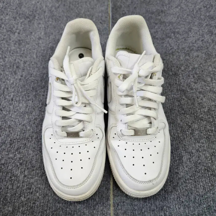 [BUNJANG] Nike Air Force 1 '07 Low White / 나이키 에어포스 1 로우 '07 화이트 급처