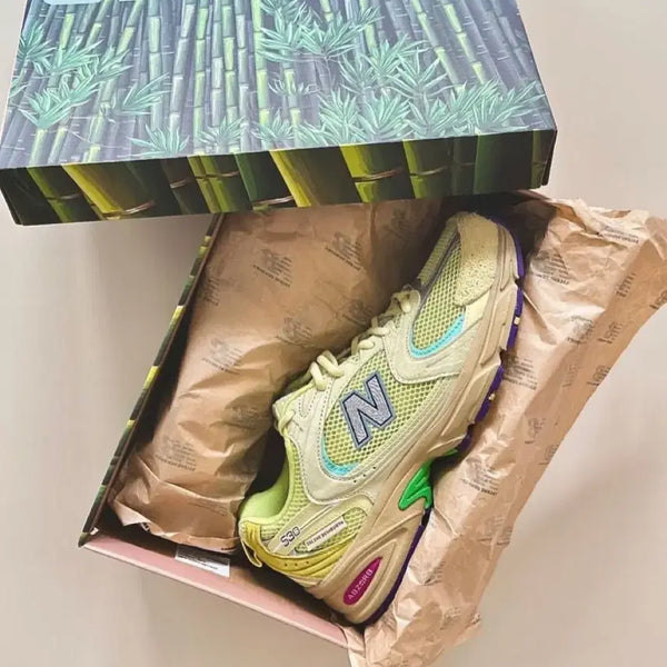 [BUNJANG] New Balance x Salehe Bembury 530 Pale Gold Sneakers / [260]뉴발란스 x 살레헤 벰버리 530 페일 골드