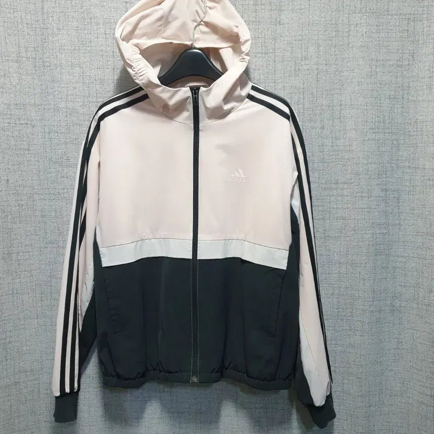 [BUNJANG] Adidas Women's Strawberry Milk Track Top Windbreaker Size S / 아디다스 여성 딸기우유 트랙탑 바람막이 s