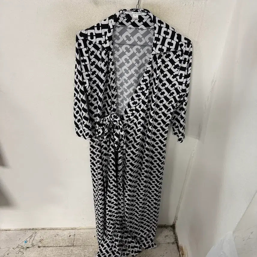 [BUNJANG] Diane von Furstenberg Black and White Pattern Long Dress / 다이앤본퍼스텐버그 원피스