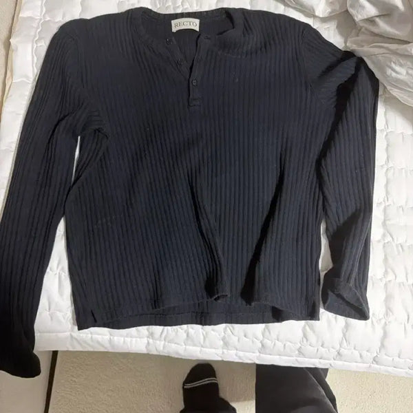 [BUNJANG] Recto Henryneck Knit Black M / 렉토 헨리넥 니트 블랙 m