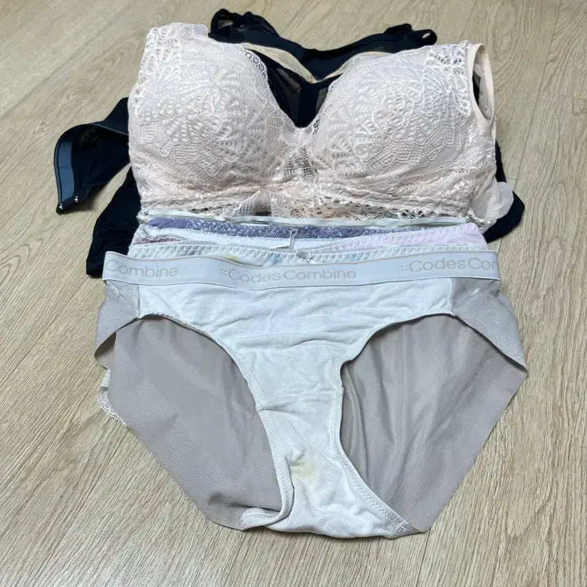 [BUNJANG] Bra and Panty Set (Hand Washed) / 브라.팬티 일괄로 판매(손세탁 후 배송)8