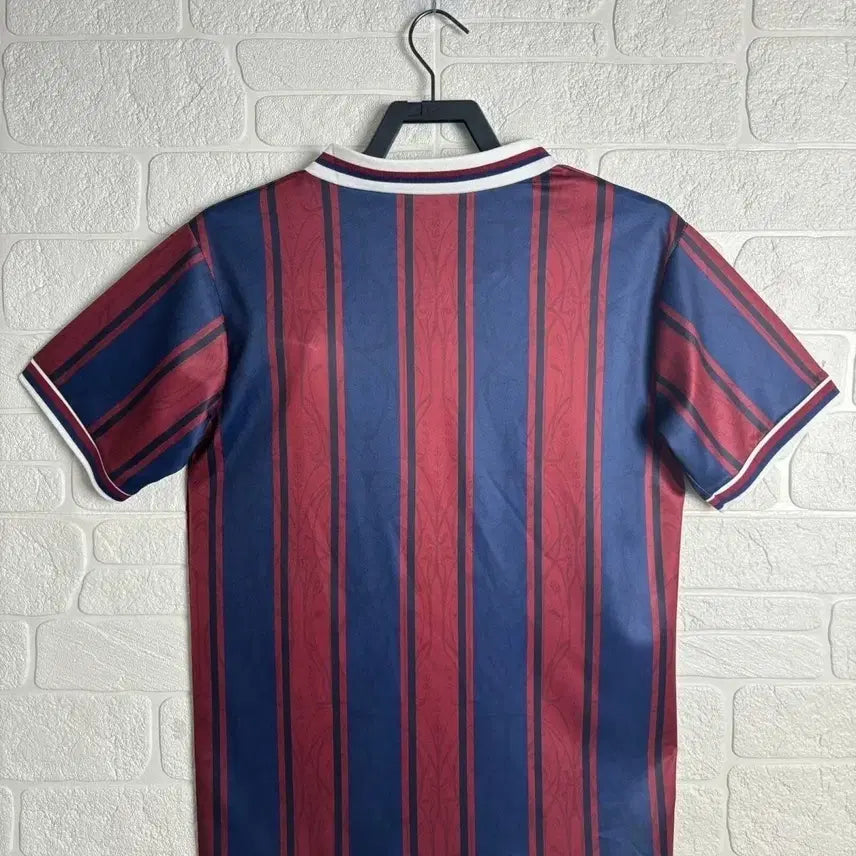 [BUNJANG] Barcelona Retro Football Jersey / 바르셀로나 레트로 축구 유니폼