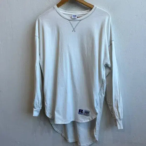 [BUNJANG] Russell Long Sleeve Women's Top / 러셀 롱슬리브 우먼즈