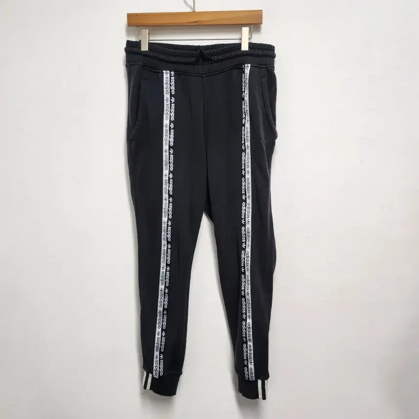 [BUNJANG] Adidas Old School Firebird Jogger Pants / 아디다스 파이어버드 올드스쿨 조거팬츠