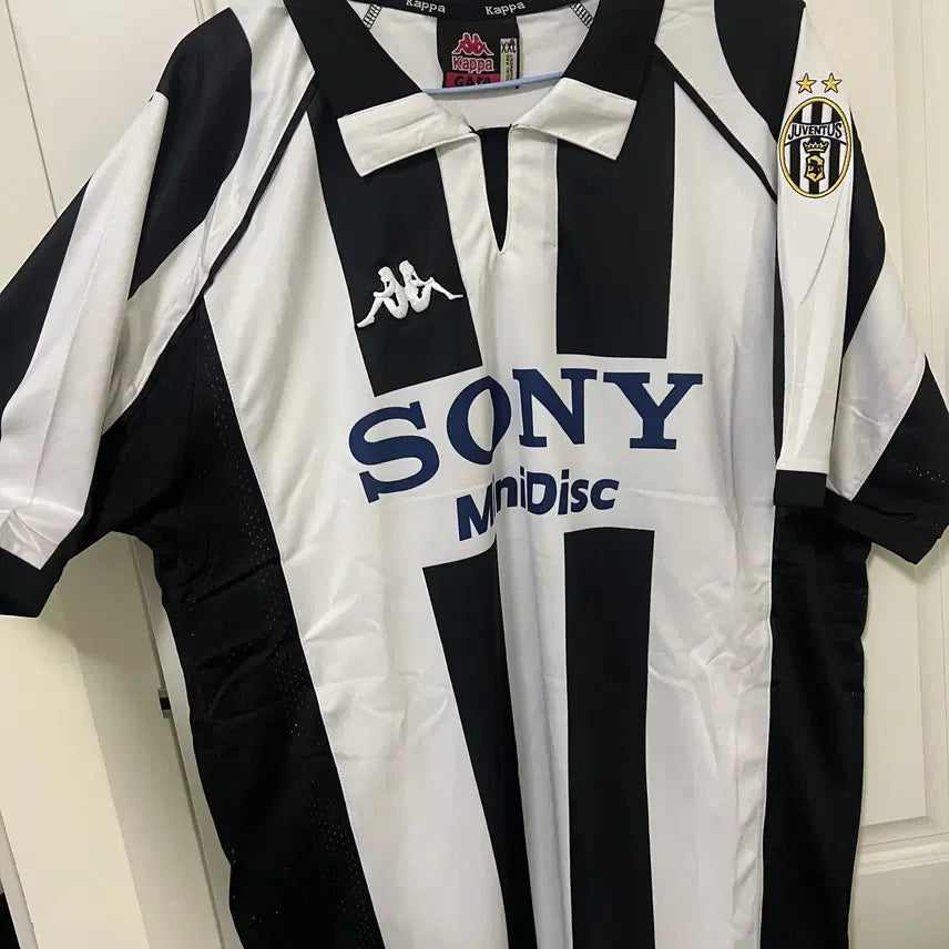 [BUNJANG] Juventus SONY Retro Football Jersey / 유벤투스 SONY 레트로 축구 유니폼
