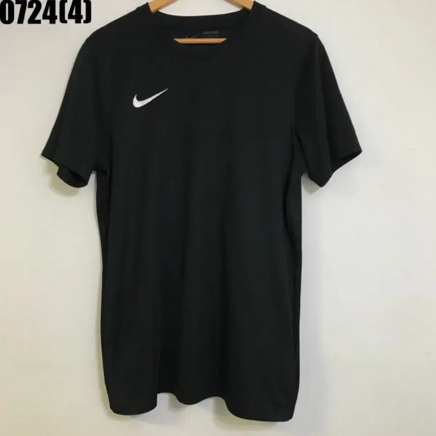 [BUNJANG] Nike Basic Logo Short Sleeve T-Shirt Black / 나이키 반팔 티셔츠 블랙 0724