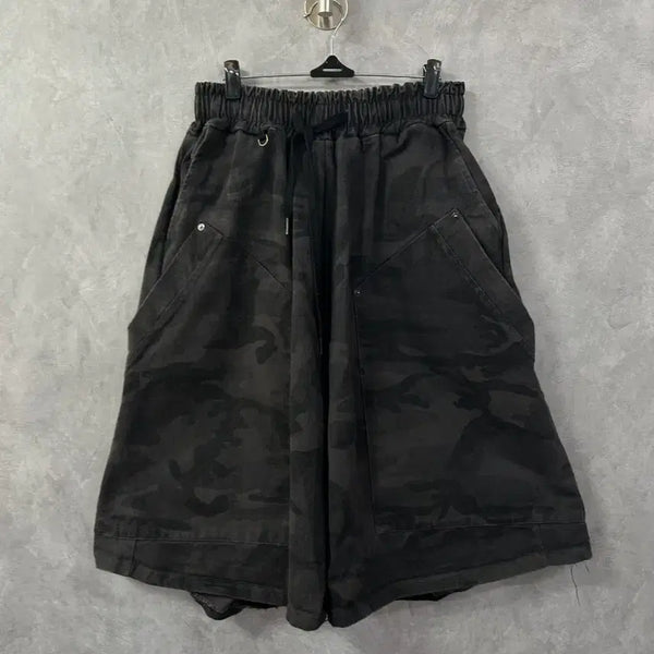 [BUNJANG] Camouflage Pattern Cargo Bermuda Shorts - Size M / 카모플라주 패턴 카고 버뮤다 반바지  M