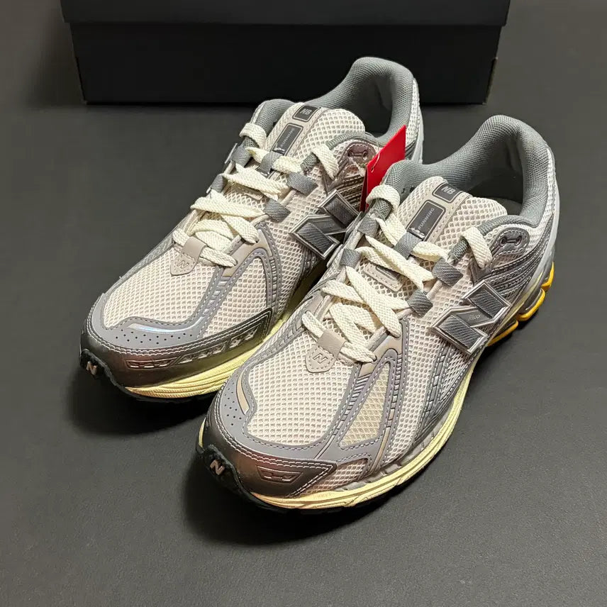 [BUNJANG] New Balance 1906R Grey Silver (M1906RRD) - Size 270 / [270] 뉴발란스 1906R 그레이 실버