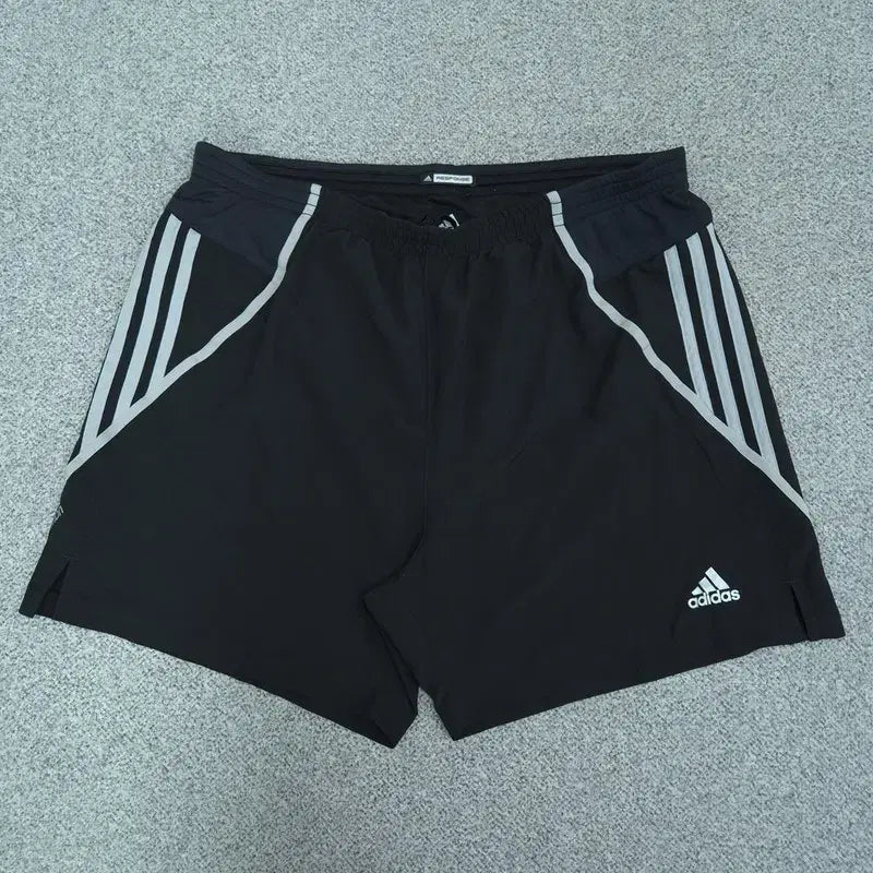 [BUNJANG] Adidas Shorts Size 105 / 105 아디다스 반바지 | 0729C02