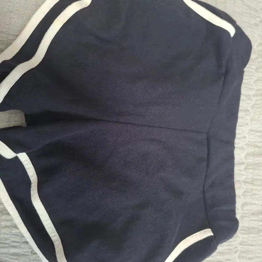 [BUNJANG] Navy Dolphin Shorts / 네이비 돌핀팬츠
