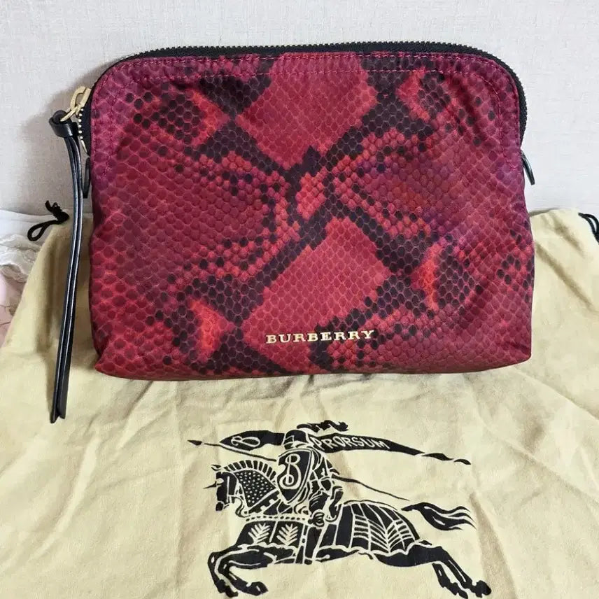 [BUNJANG] Burberry Pocono Fabric Clutch Bag / 버버리 클러치백