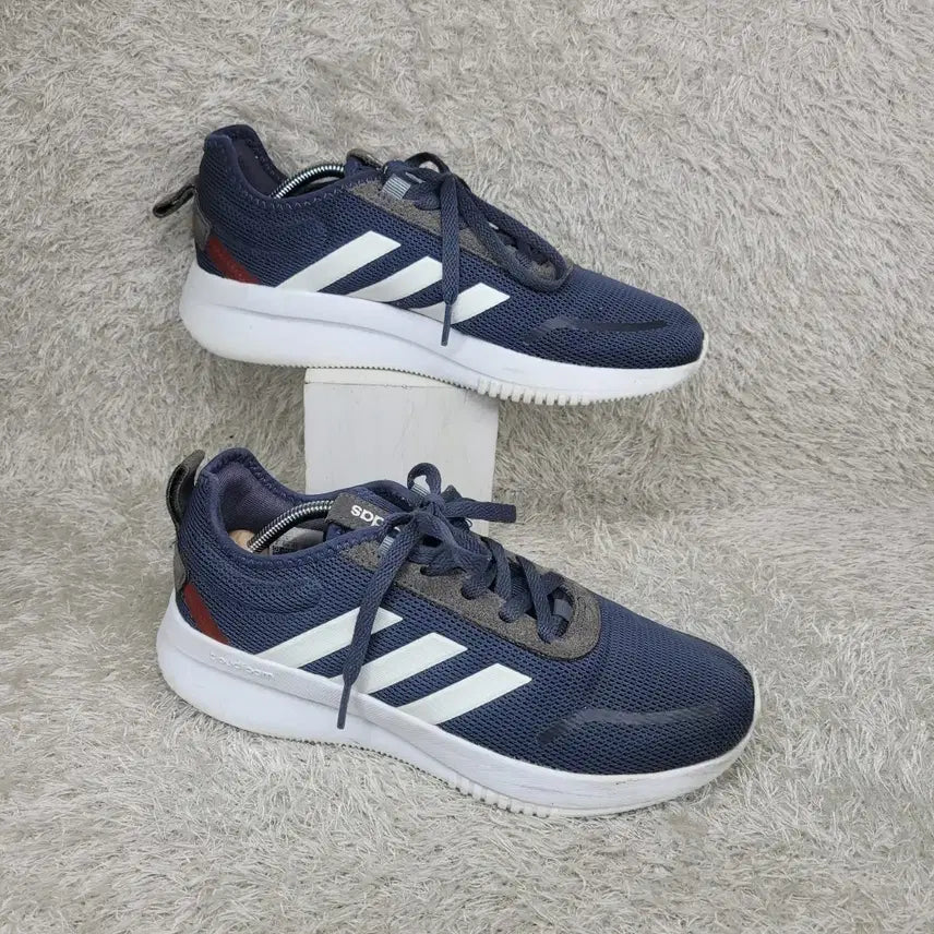 [BUNJANG] Adidas Lite Racer Rebold Sneakers / 구제짱짱맨 250 아디다스 라이트 레이서 리볼드 스니커즈