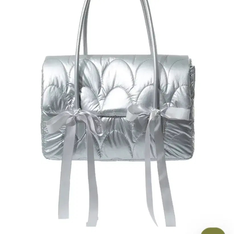[BUNJANG] HUGE NNE Papillon Large Silver Quilted Bag / 휴젠느 파피우 라지 실버 퀼팅백