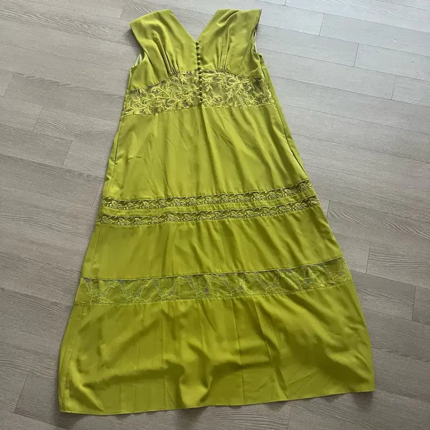 [BUNJANG] Lime Lace Dress / 라임색 레이스 원피스