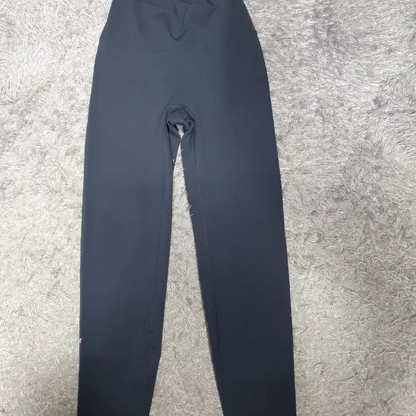[BUNJANG] Ander Air Cooling 8.2-inch Leggings Deep Night 6 New / 안다르 레깅스 에어쿨링 8.2부 딥나이트 6 새상품