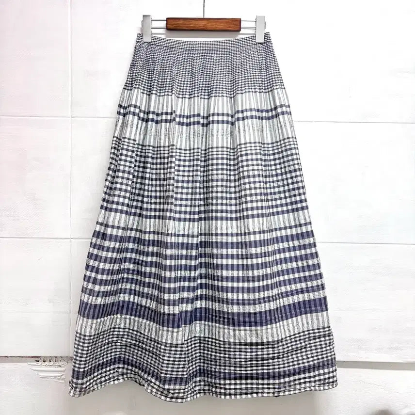 [BUNJANG] Maggy Check Seersucker Creased Long Skirt (Japan) / maggy 체크 시어서커 크리즈 롱 스커트 JPN