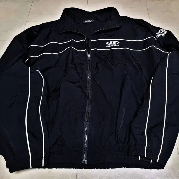 [BUNJANG] APDOO Windbreaker L Black / 압도 바람막이 L사이즈 상태극상 MYR