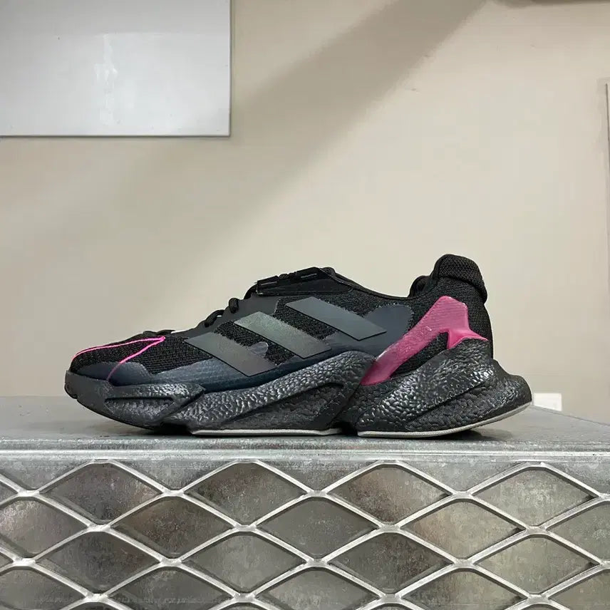 [BUNJANG] Adidas X9000L4 Black Shock Pink / 아디다스 X9000L4 블랙 쇼크 핑크 270