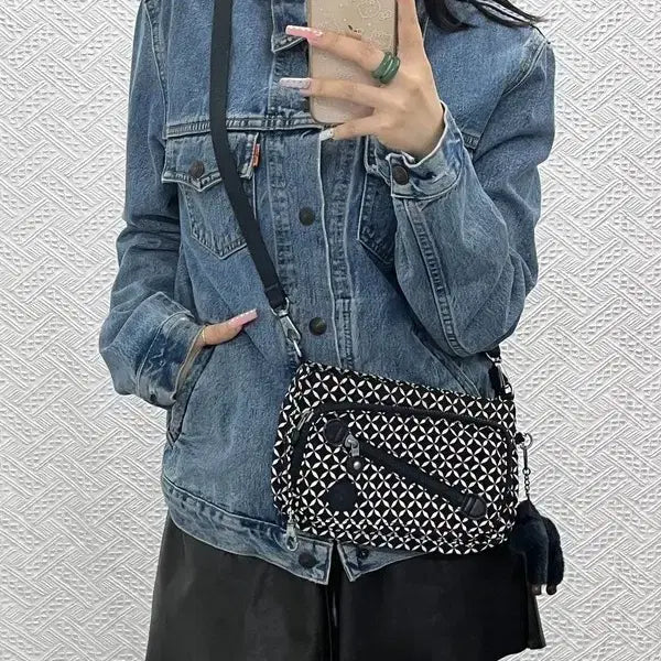 [BUNJANG] Kipling Vintage "Kitsch Hippie" Diamond Pattern Mini Keyring Crossbody Bag / 키플링 빈티지 키치 히피 다이아 패턴 미니 키링 크로스백 C13491