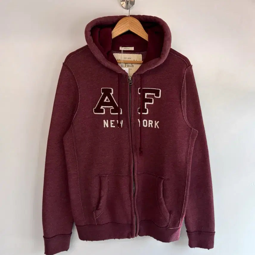 [BUNJANG] Abercrombie 00s Loose Fit Grunge Patch Logo Sweat Burgundy Zip-Up Hoodie / 아베크롬비 00s 루즈핏 그런지 패치로고 스웻 버건디 후드집업