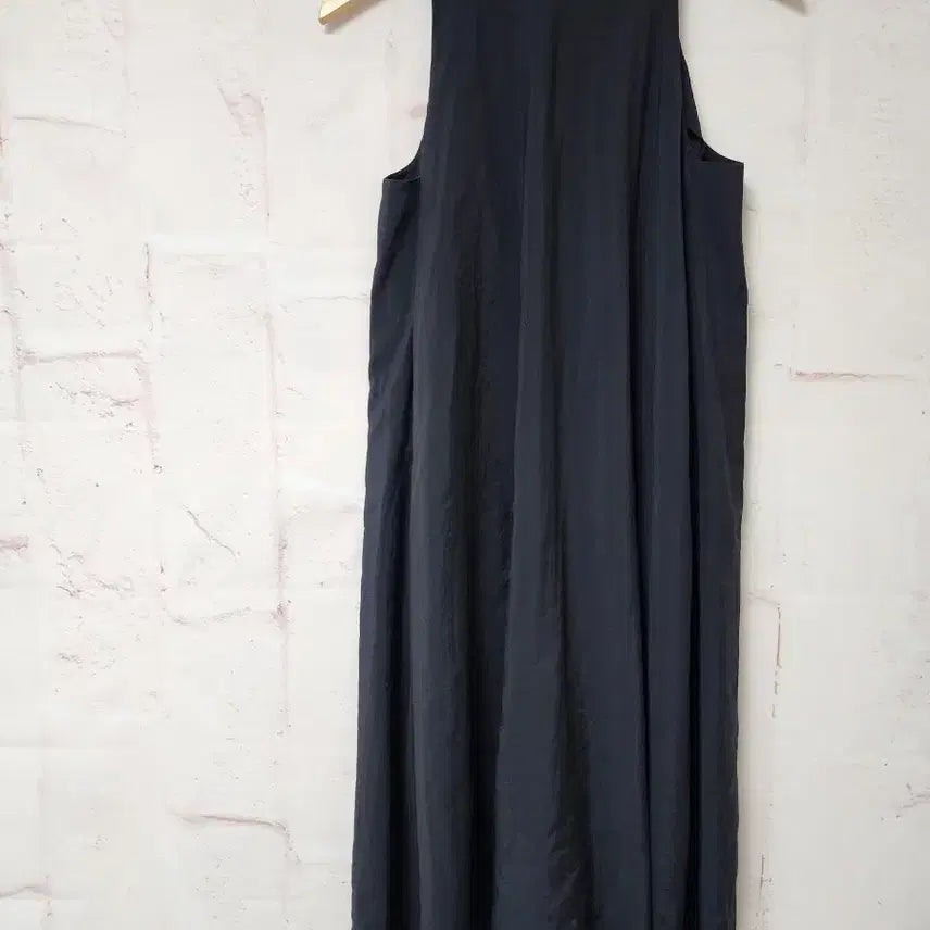 [BUNJANG] COS Modal Sleeveless Long Dress / cos 모달 민소매 원피스