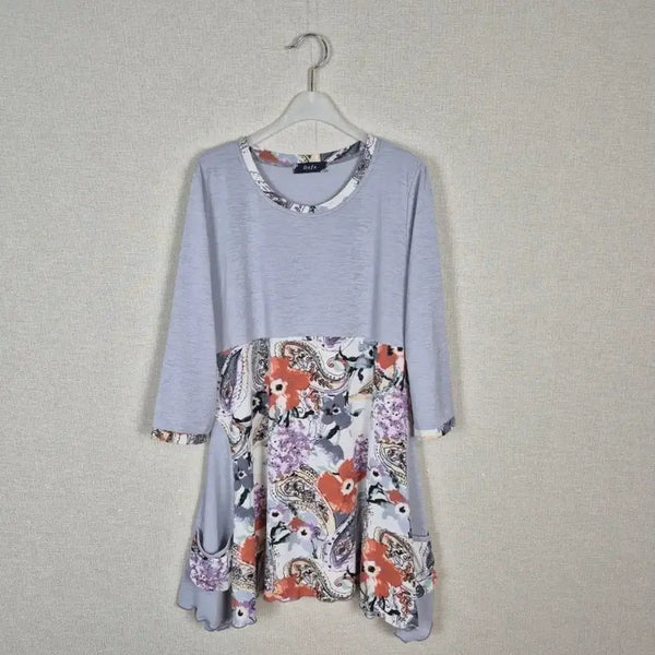 [BUNJANG] Gray Floral Pattern Blouse / (#55,66추천)그레이 하단 플라워패턴 블라우스