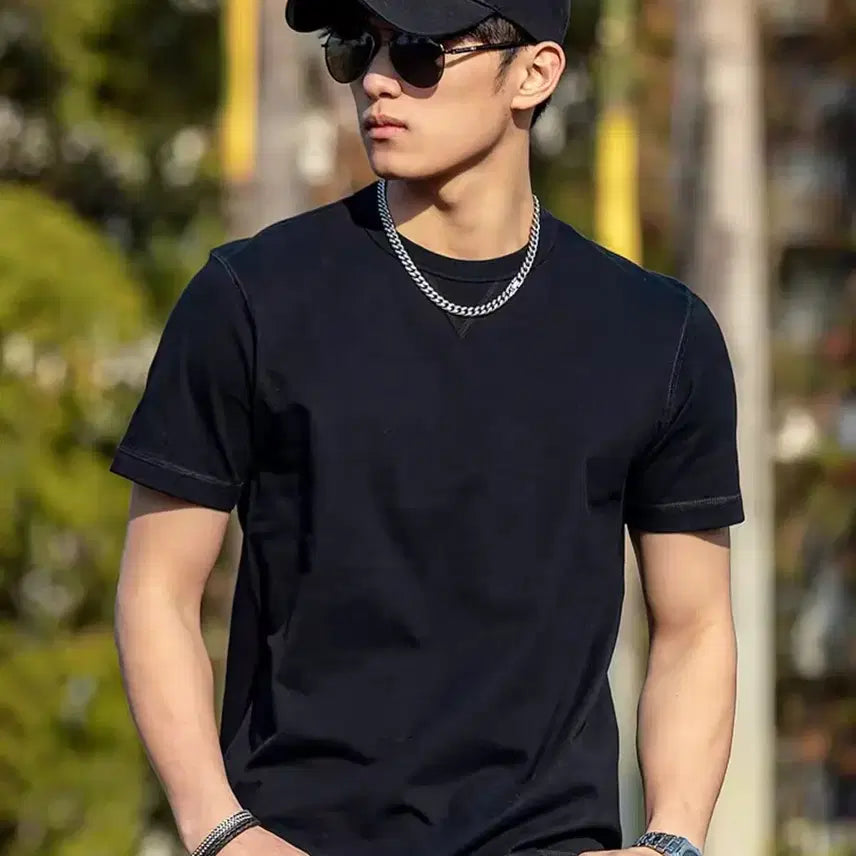 [BUNJANG] Black Short Sleeve T-Shirt / 올여름 가장 유행하는 블랙 반팔  세련됨 심플함 통기성 편안함