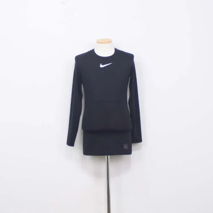 [BUNJANG] Nike Pro Series Men's Black Lightweight Performance Spandex T-Shirt - Size M / [정품] 나이키(NIKE) 프로 시리즈 남성 블랙 경량 고기능성 운동 레저 스판티 M사이즈 정인샵
