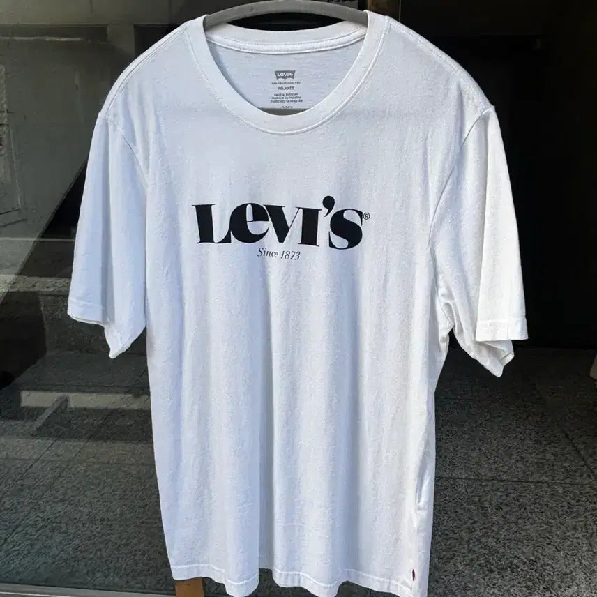 [BUNJANG] Levi's White T-Shirt / 리바이스 반팔티 화이트
