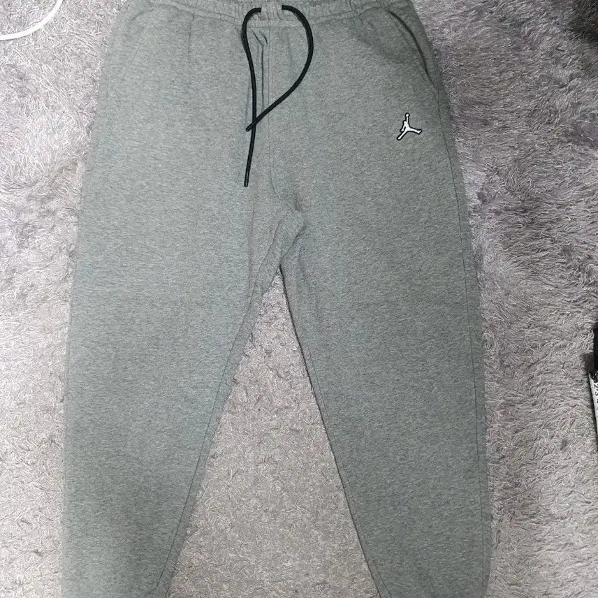 [BUNJANG] Nike Jordan Essentials Fleece Jogger Pants Grey XL / 나이키 조던 바지 에센셜 플리스 조거 팬츠 그레이 xl