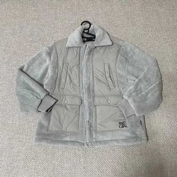 [BUNJANG] Romantic Crown Fleece Jacket M / M 로맨틱크라운 후리스 자켓 N.6356