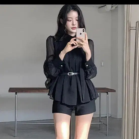 [BUNJANG] Classic Blanc Chiffon Blouse / 에이블리 클래식블랑 쉬폰 블라우스 하객룩
